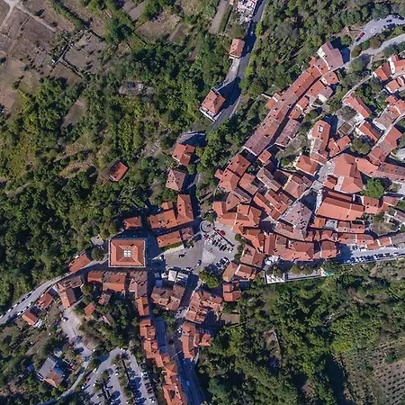 Vila Kristina Vila Nedeščina