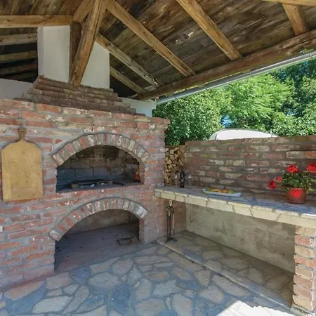 Vila Kristina * Nedeščina