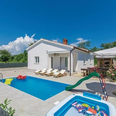 Vila Kristina * Nedeščina