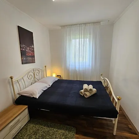 Vila Kristina Vila Nedeščina