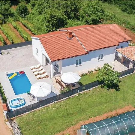 Vila Kristina Nedescina